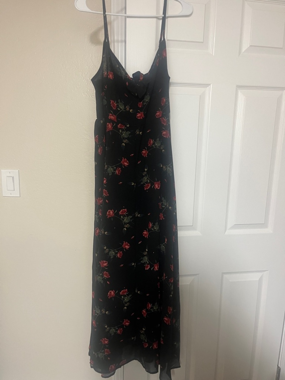 Women's Spaghetti Strap Cami Dress, Bohemian Dress, Red Rose Print - Picture 4 of 7